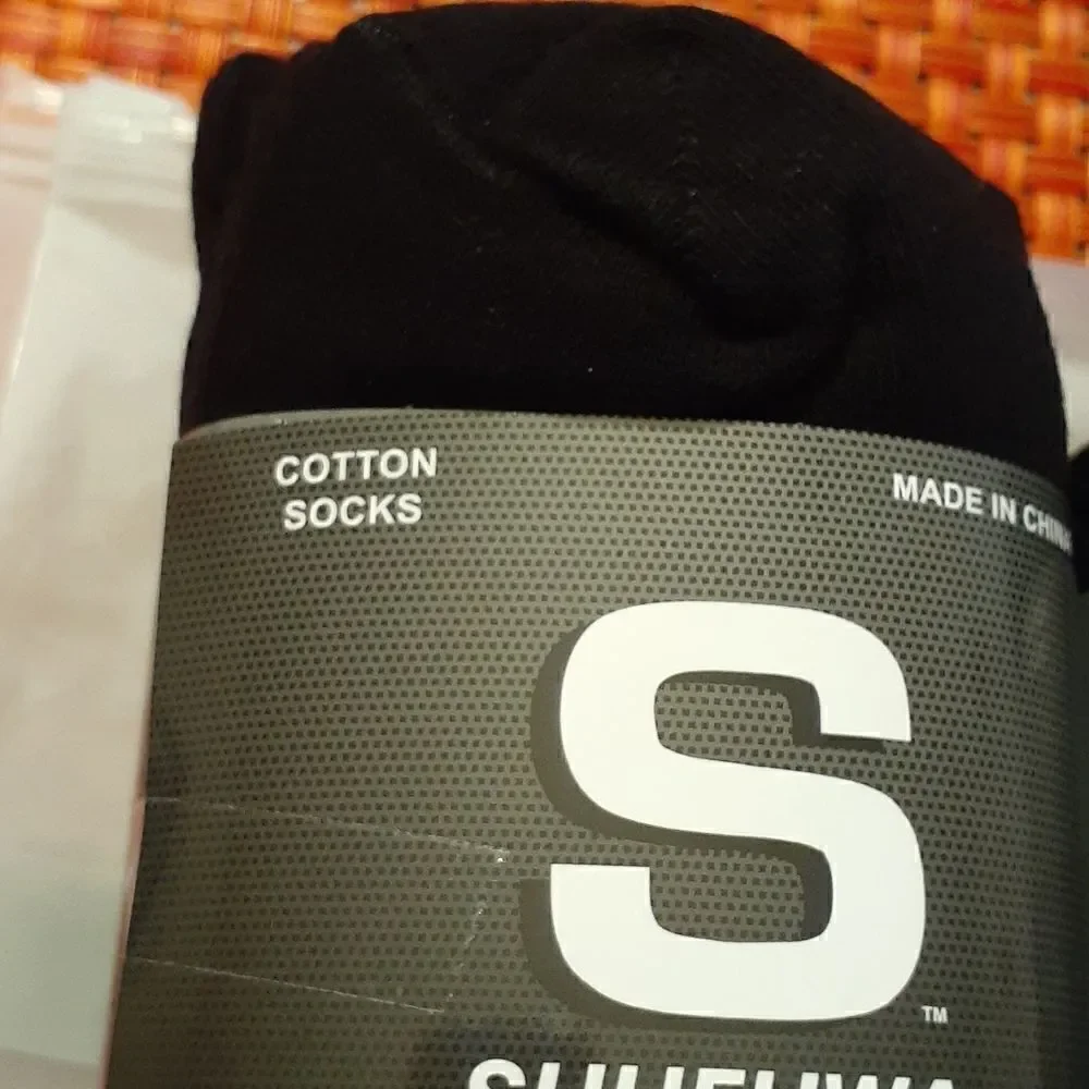 10 Pairs Unisex Cotton Black Crew Socks New In Package
